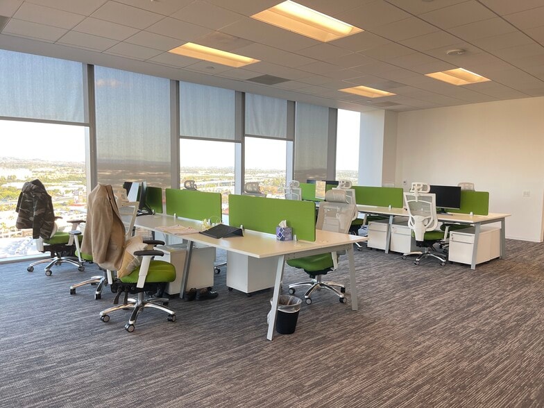 More Photos Of 200 Spectrum Center Dr, Irvine Office For Lease