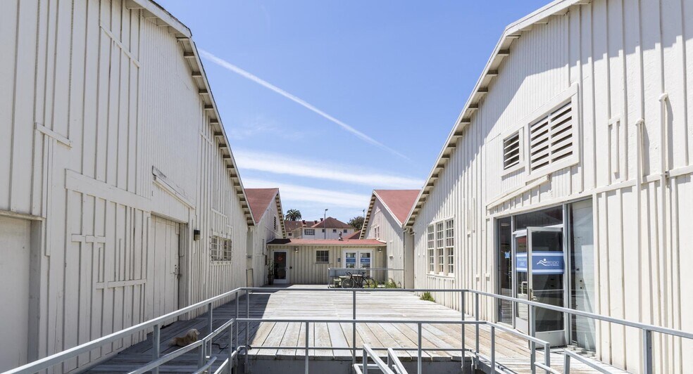 More Photos Of 1163-1167 Gorgas Ave, San Francisco Unknown For Lease