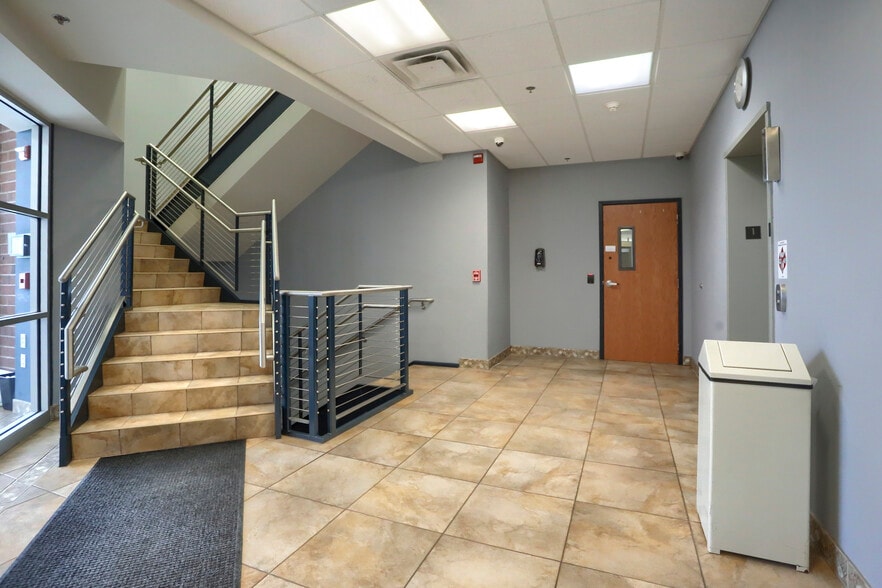More Photos Of 8040 Carlson Rd, Harrisburg Office For Sale