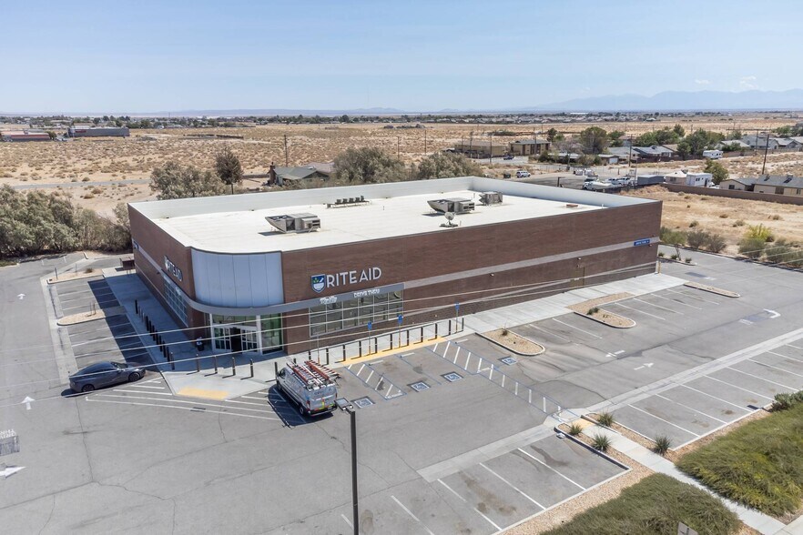 More Photos Of 2938 W Rosamond Blvd, Rosamond Drugstore For Sale