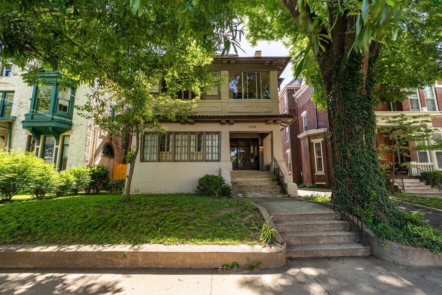 More Photos Of 1229 S 4th St, Louisville Apartments For Sale