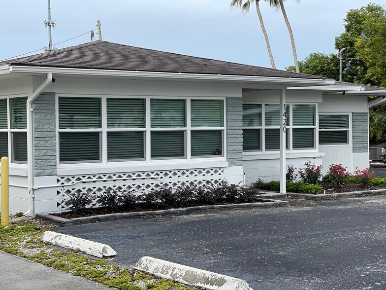 More Photos Of , Winter Park Office For Sale