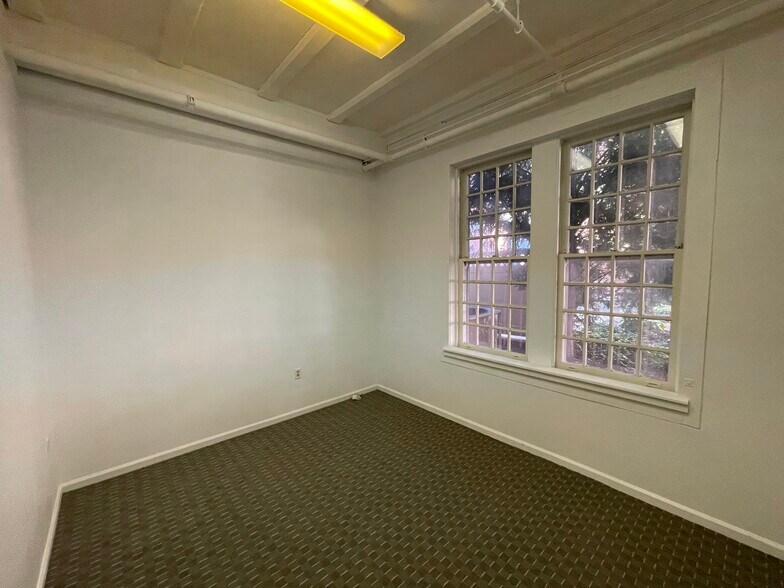 More Photos Of 18 W First St, Dayton Loft Creative Space For Sale