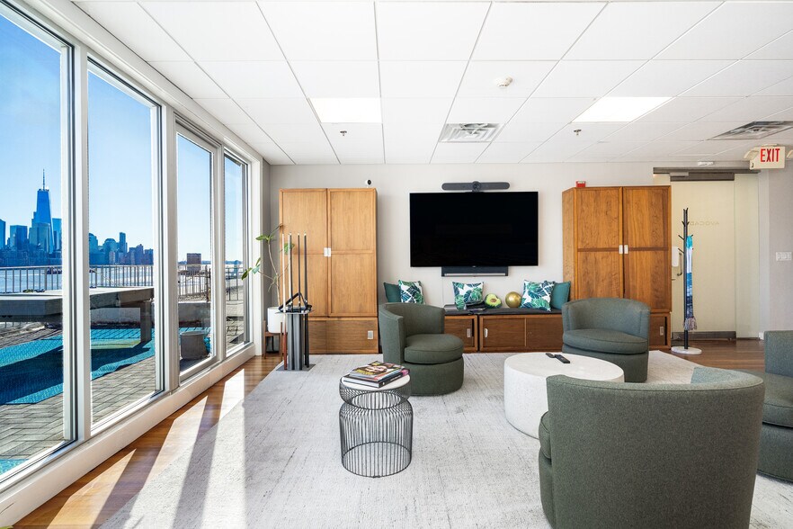 More Photos Of 80 River St, Hoboken Office For Lease