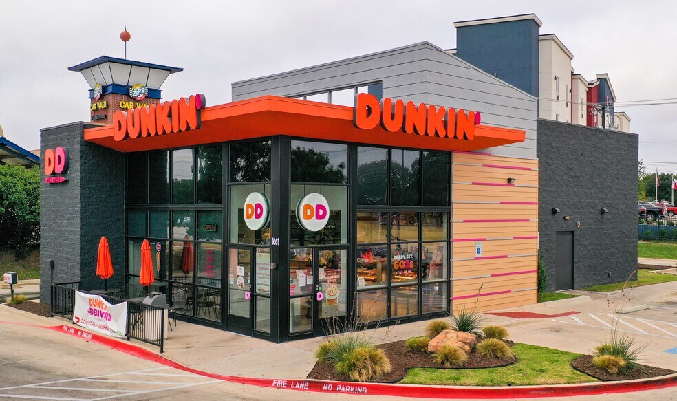 Primary Photo Of 1661 Precinct Line Rd, Hurst Restaurant For Sale