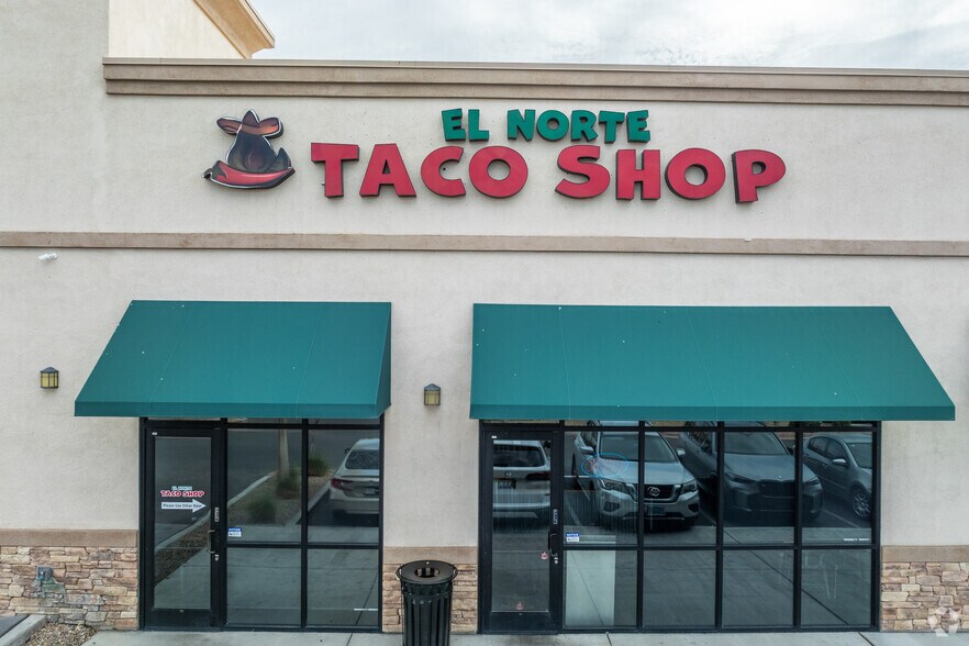 More Photos Of 7540 Oso Blanca Rd, Las Vegas Freestanding For Sale