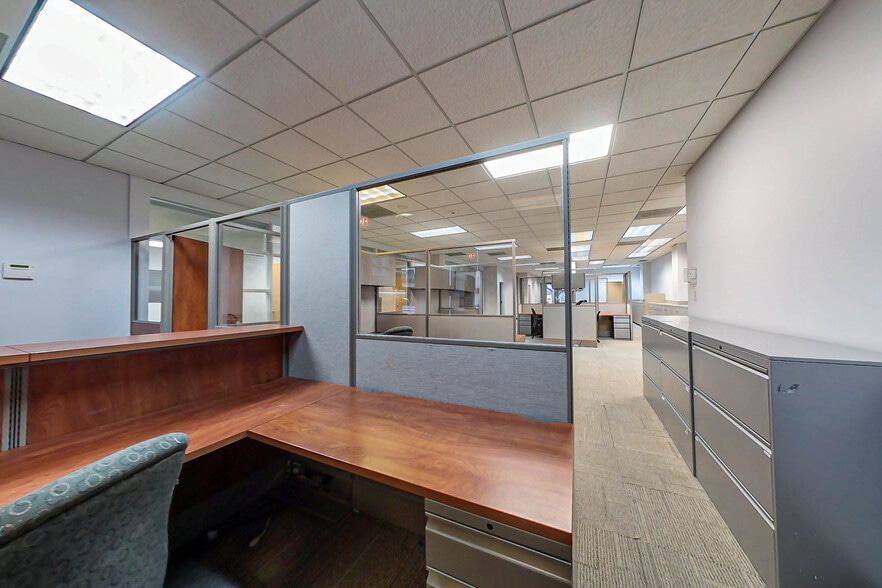 More Photos Of 257-259 W Main Ave, Gastonia Office For Lease