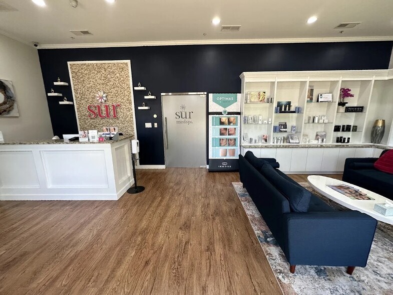 More Photos Of 310 Gold Creek Trl, Woodstock Medical For Lease