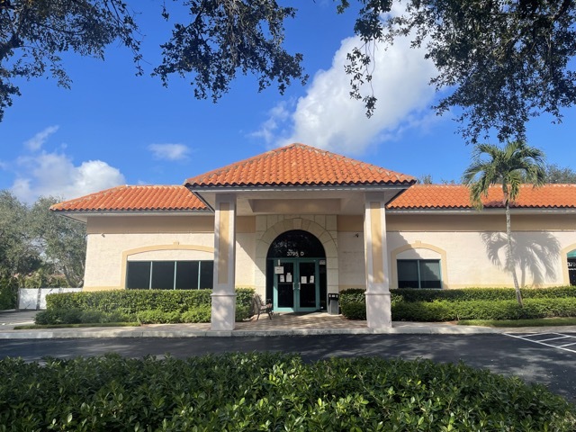 Primary Photo Of 3795 NW Boynton Beach Blvd, Boynton Beach Medical For Lease