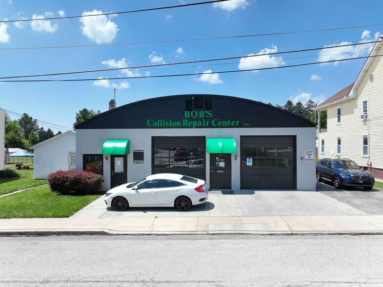 More Photos Of 215 M St, Littlestown Auto Repair For Sale