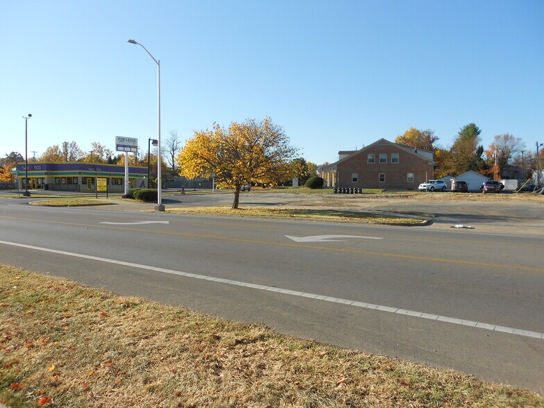 More Photos Of 216 Southland Dr, Lexington Land For Sale