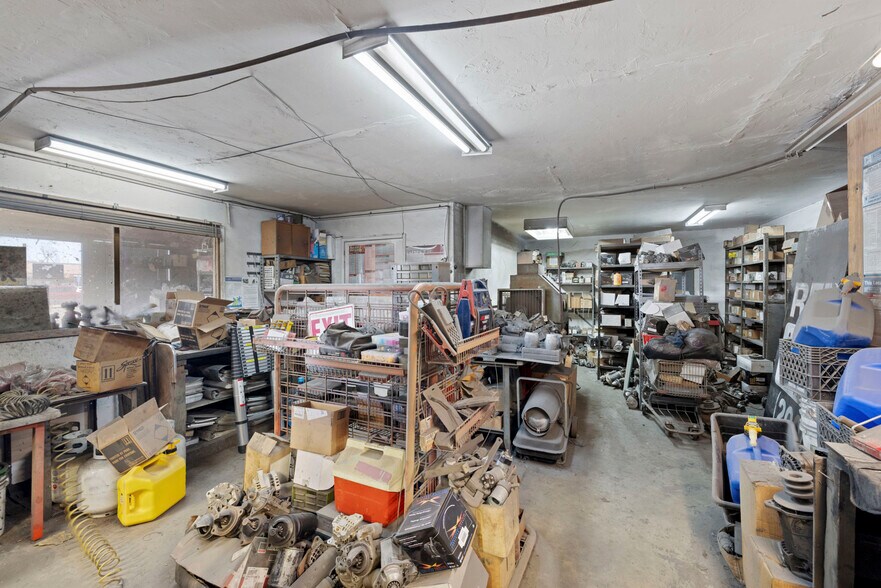 More Photos Of 820 Beckman Rd, Lodi Auto Repair For Lease