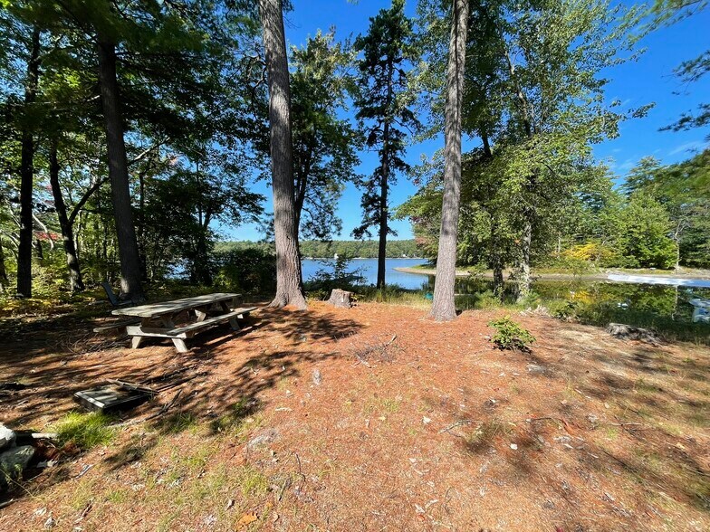 More Photos Of 309 Shaker Rd, Gray Specialty For Sale