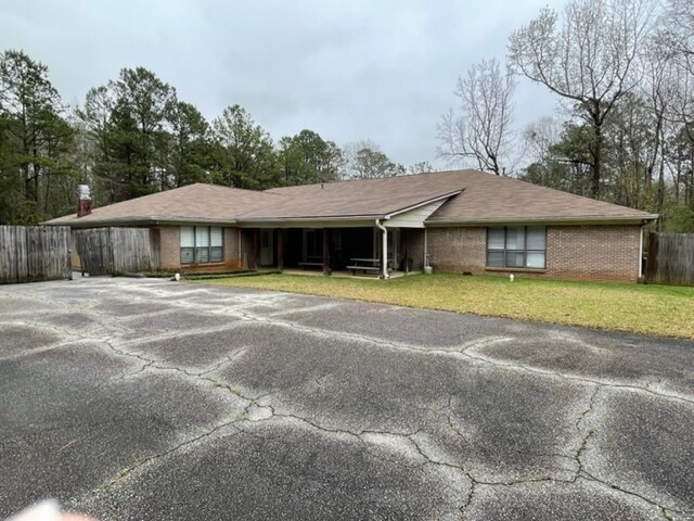 More Photos Of 9055 & 9067 Veterans Parkway, Columbus Specialty For Lease