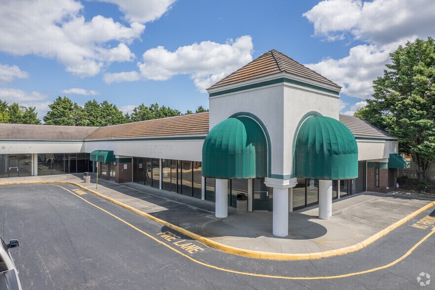 More Photos Of 928 Diamond Springs Rd, Virginia Beach Unknown For Lease