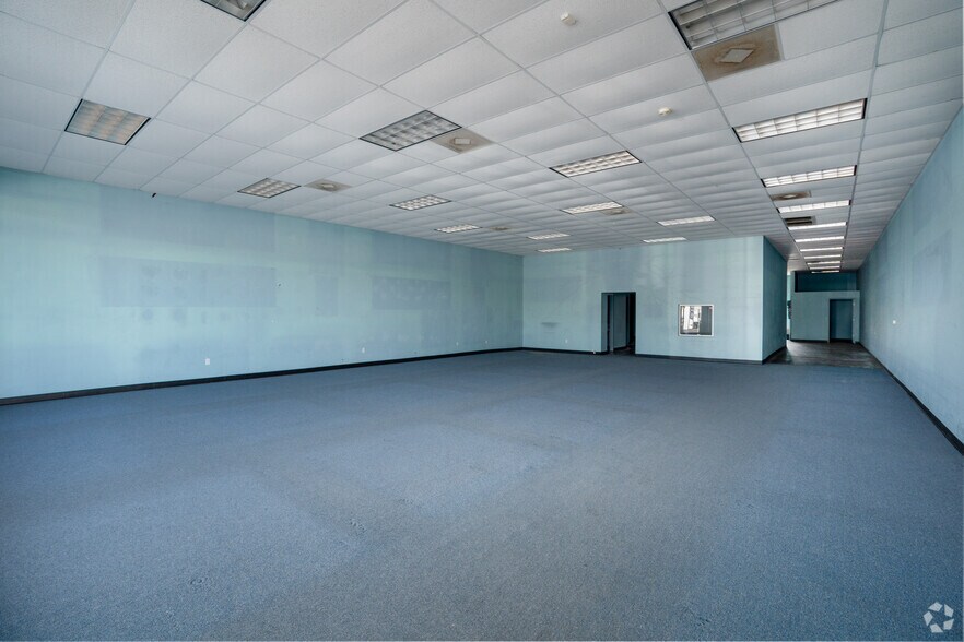 More Photos Of 3216-3254 E Broadway St, Pearland Unknown For Lease