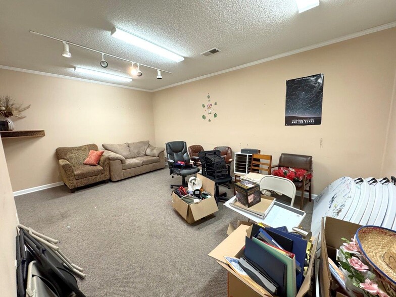 More Photos Of 1748 S Main St, Rocky Mount Office For Sale