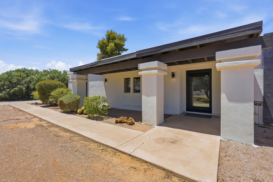 More Photos Of 12826 N Scottsdale Rd, Scottsdale Office Residential For Lease