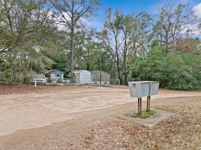 More Photos Of 515 Pine Bluff Rd, Albany Manufactured Housing Mobile Home Park For Sale