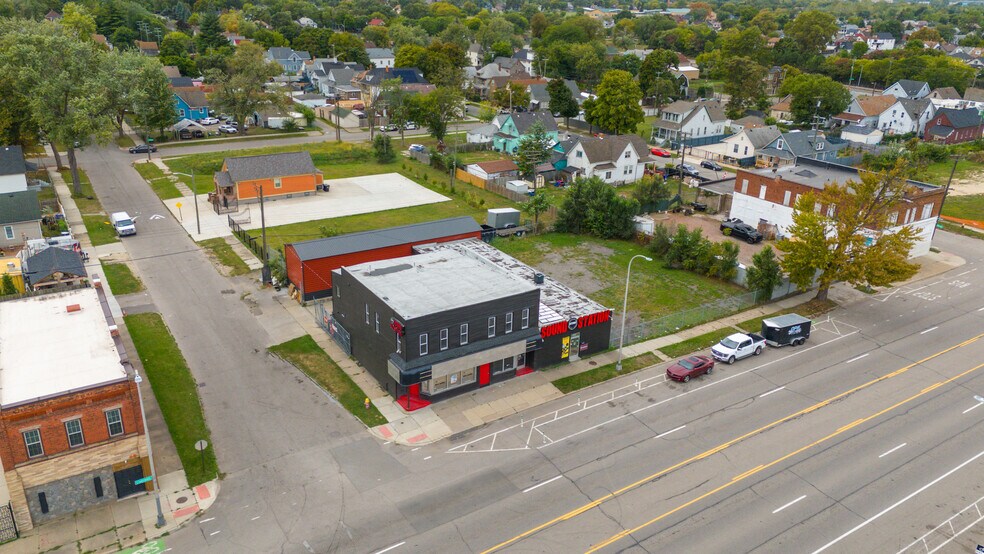 More Photos Of 4805 Livernois, Detroit Freestanding For Lease
