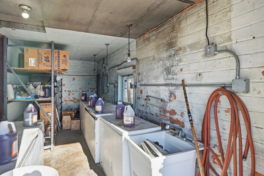 More Photos Of 503 N Main St, Attica Freestanding For Sale