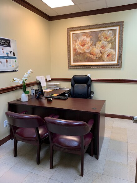 More Photos Of 1135 Eastern Pky, Brooklyn Office For Lease