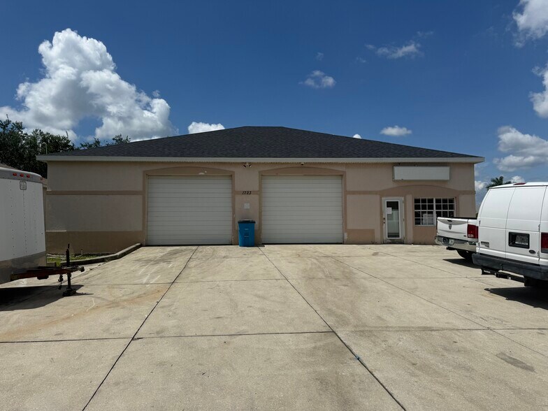 Primary Photo Of 1723 NE 10th Ter, Cape Coral Warehouse For Sale