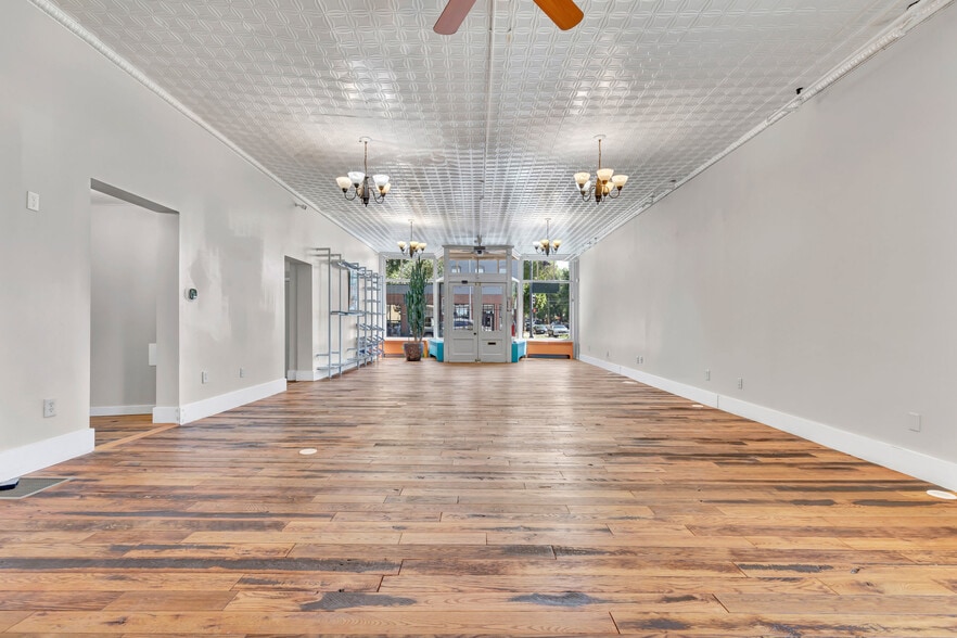 More Photos Of 1501 W Colorado Ave, Colorado Springs Storefront Retail Residential For Sale
