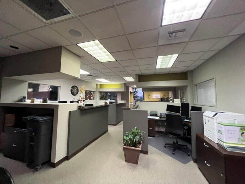 More Photos Of 930 Executive Way, Redding Office For Sale
