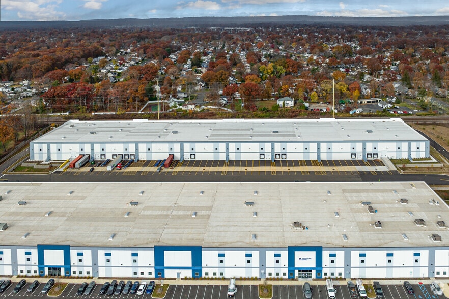 More Photos Of 730 Walnut Ave, Cranford Warehouse For Lease