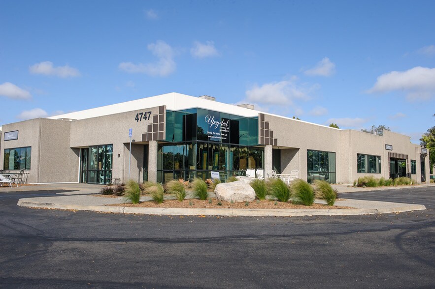 More Photos Of 1818 Peacock Blvd, Oceanside Unknown For Lease