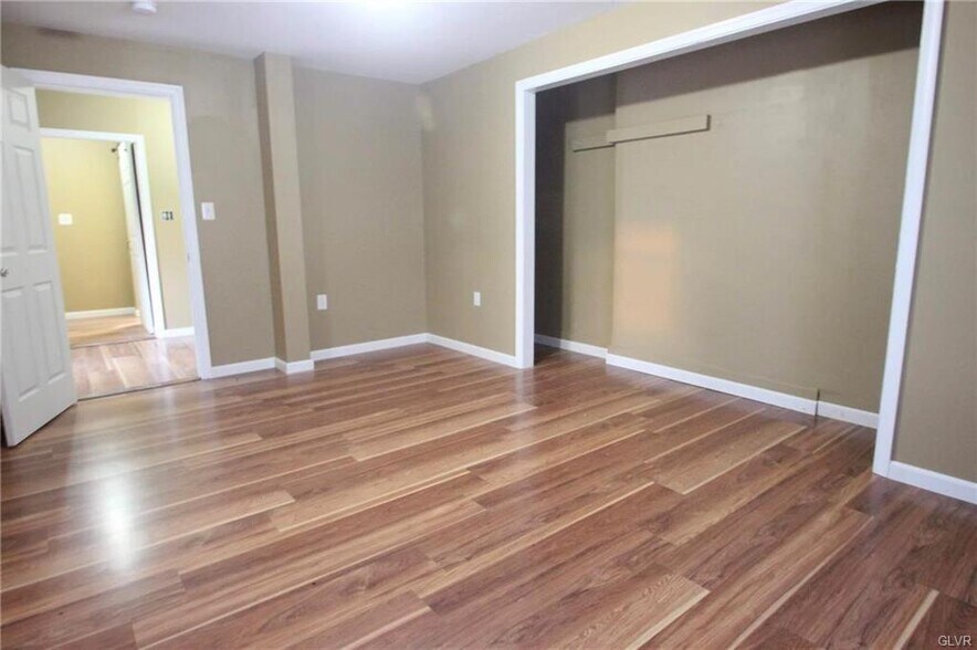 More Photos Of 441 W Turner St, Allentown Multifamily For Sale