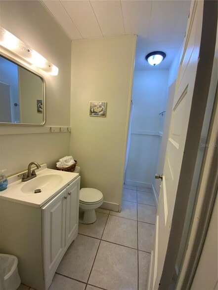 More Photos Of 606 E Oak St, Arcadia Hospitality For Sale