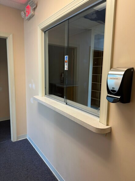 More Photos Of 15421 Forest Rd, Forest Office For Lease