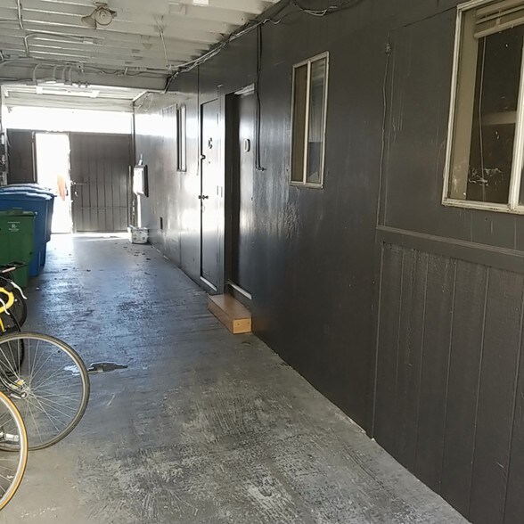 More Photos Of 23 Boardman Pl, San Francisco Storefront Retail Residential For Lease