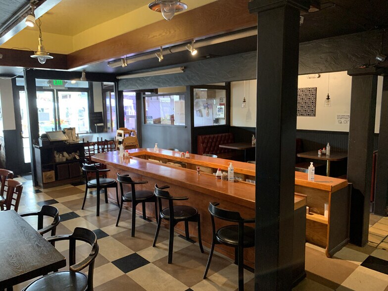 More Photos Of 368 Castro St, Mountain View Restaurant For Lease