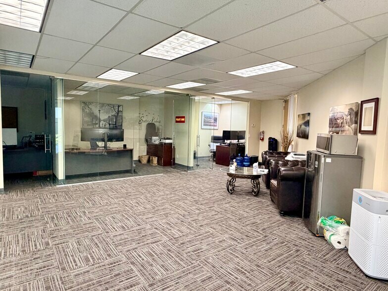 More Photos Of 4725 Mercury St, San Diego Office For Lease