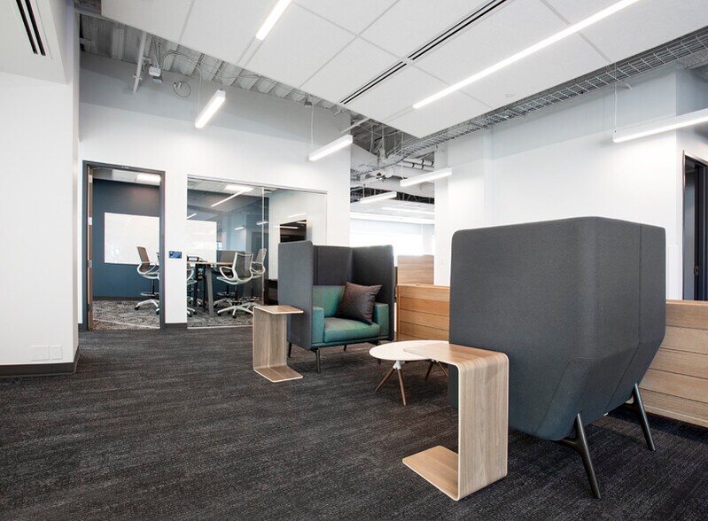 More Photos Of 295 S Chipeta Way, Salt Lake City Office For Lease