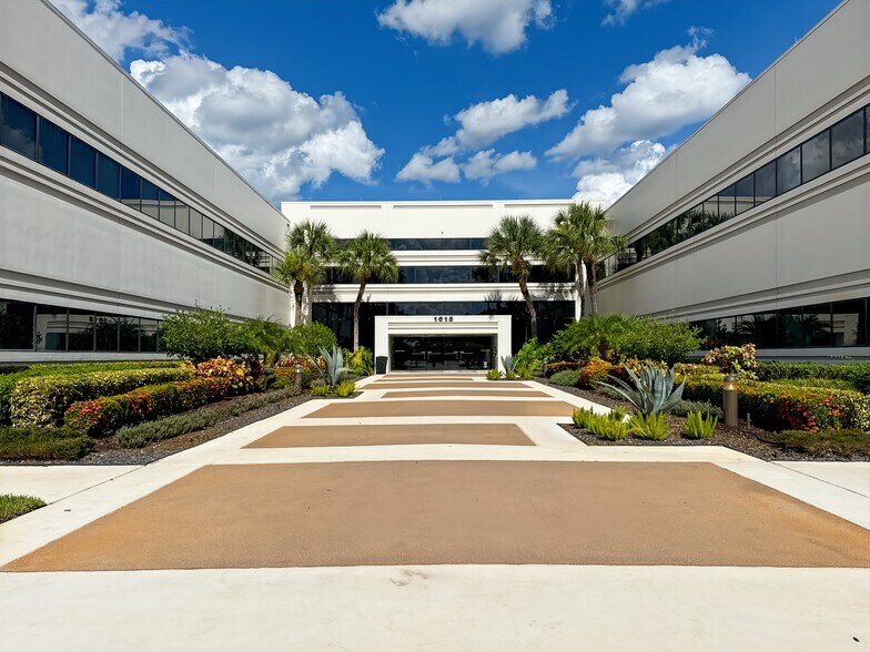 More Photos Of 1615 S Congress Ave, Delray Beach Coworking Space