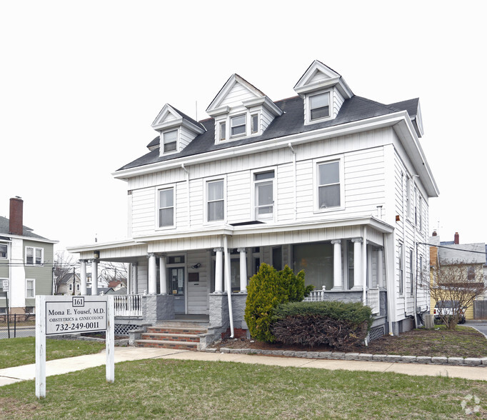 Primary Photo Of 161 Livingston Ave, New Brunswick Office Residential For Lease