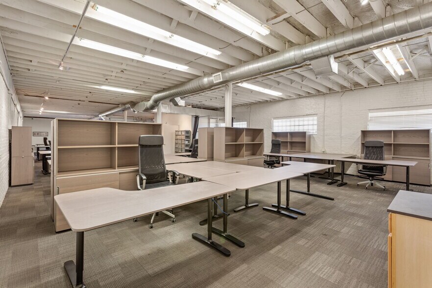 More Photos Of 1201 E 3rd St, Tulsa Freestanding For Lease