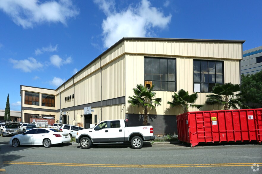 More Photos Of 99-1405 Koaha Pl, Aiea Warehouse For Lease