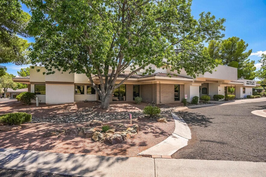 Primary Photo Of 199 S Candy Ln, Cottonwood Medical For Sale