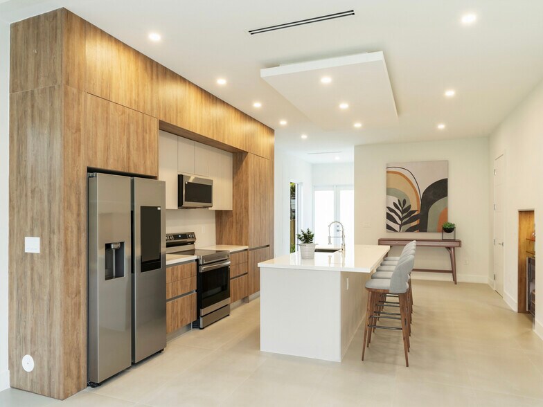 More Photos Of , Fort Lauderdale Multifamily For Sale