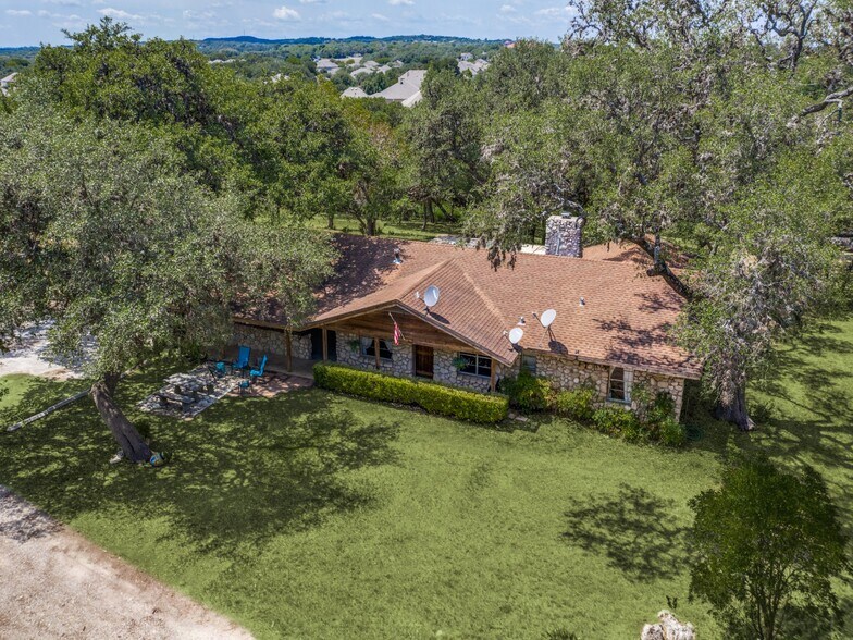 More Photos Of 536 S School St, Boerne Land For Sale