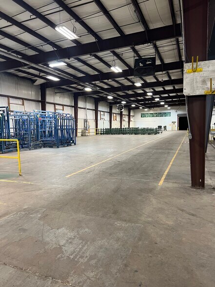 More Photos Of 930 Single Ave, Wausau Manufacturing For Sale