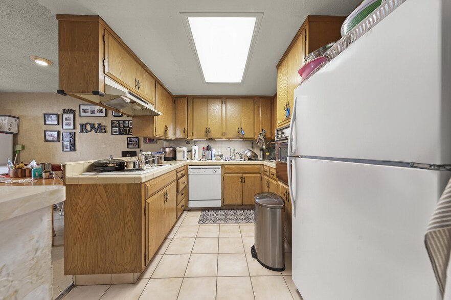 More Photos Of 857 Gallatin Dr, Santa Clara Apartments For Sale