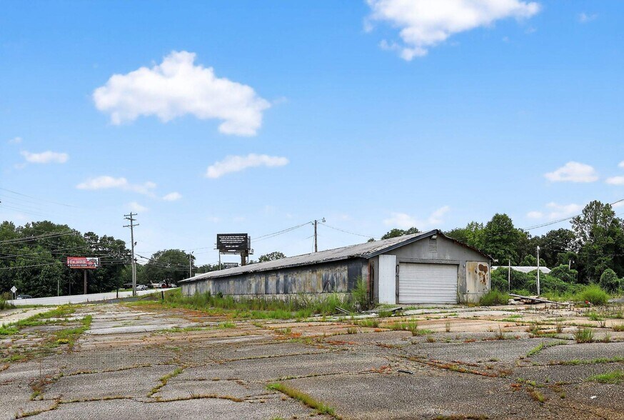 More Photos Of 13430 Wade Hampton blvd, Greer Industrial For Sale