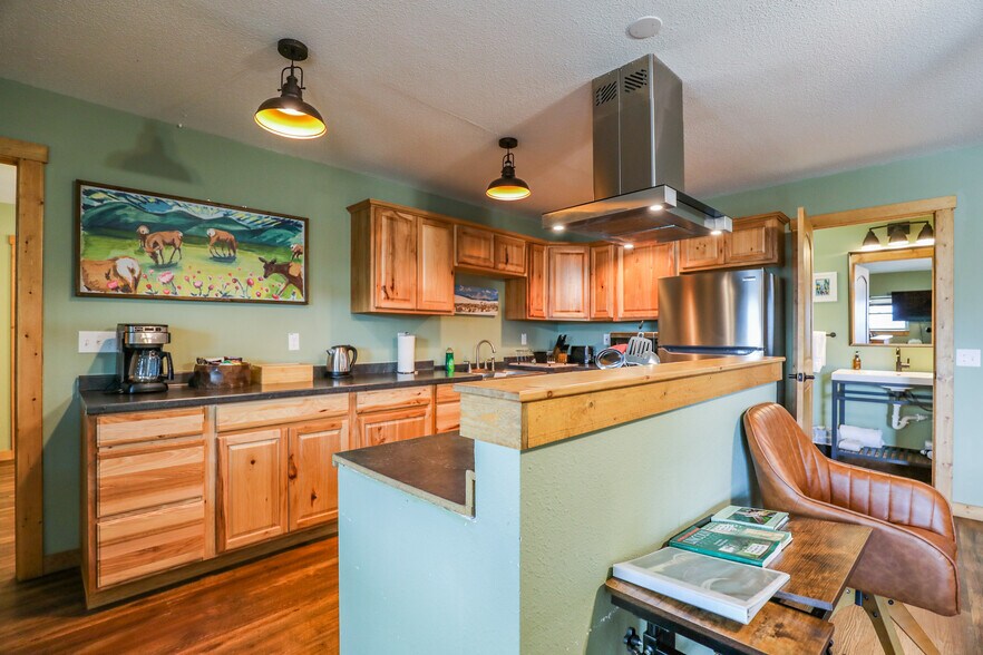 More Photos Of 102 Mexican ave, Cloudcroft Apartments For Sale