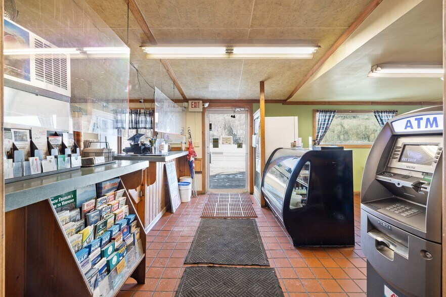 More Photos Of 179 Vermont Route 100 N, Wilmington Specialty For Sale